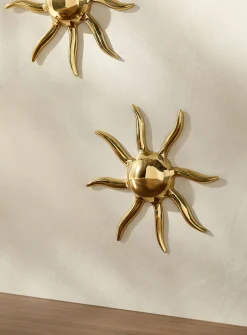 Sunny sun wall decoration