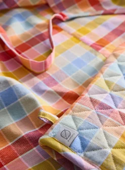 Sweet checkered accessories