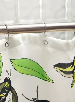 Été au Québec shower curtain