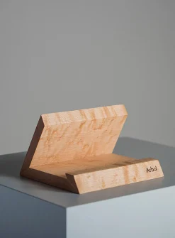 Tablet holder