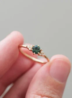 Talia sapphire and diamonds ring