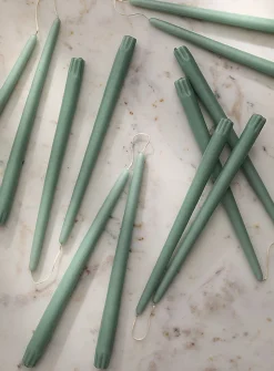 Taper elongated conical candles