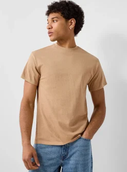 Tapestry car appliqué T-shirt