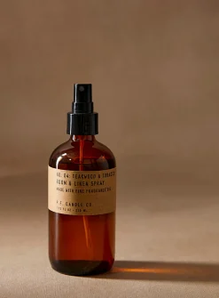 Teakwood & tobacco room spray