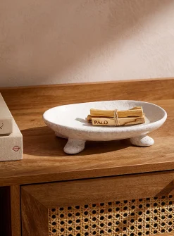 Textured ceramic standing tray