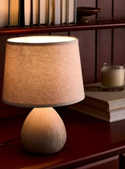 Textured ceramic table lamp