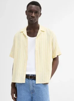 Textured double-stripe camp shirt