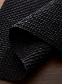 Textured placemat