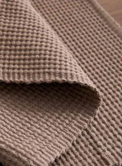 Textured placemat
