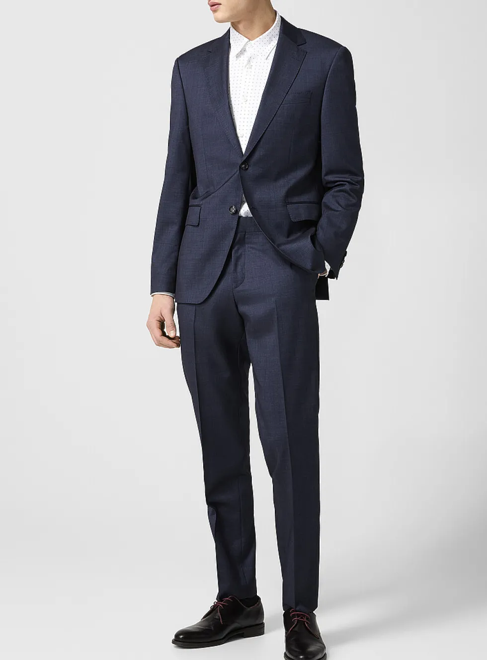 Textured virgin wool and silk fitted suit