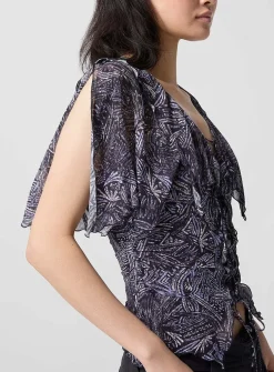 Thanais pure silk laced blouse