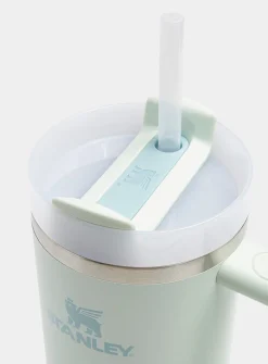 The Quencher H2.0 30 oz (0.88 L) tumbler