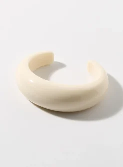Thick open bangle