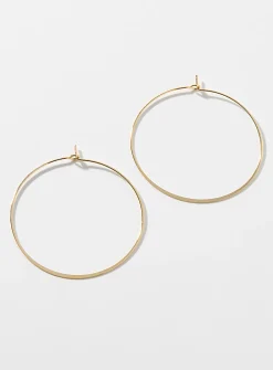 Thin metallic hoop earrings