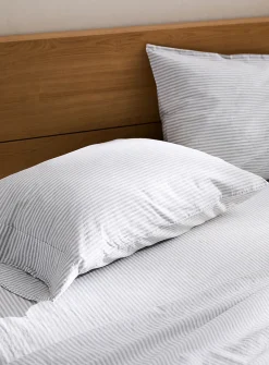 Thin stripe 100% organic cotton pillowcases
