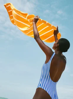 Thin-stripe organic cotton beach towel