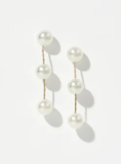 Three-pearl post earrings