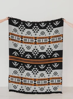 Thunderbird recycled fibre blanket