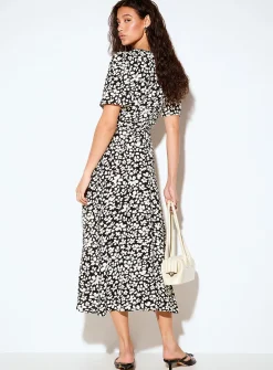 Tie-cord flowy button-up maxi dress