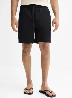 Tie-waist cargo short