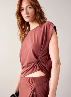 Tie-waist flowy T-shirt