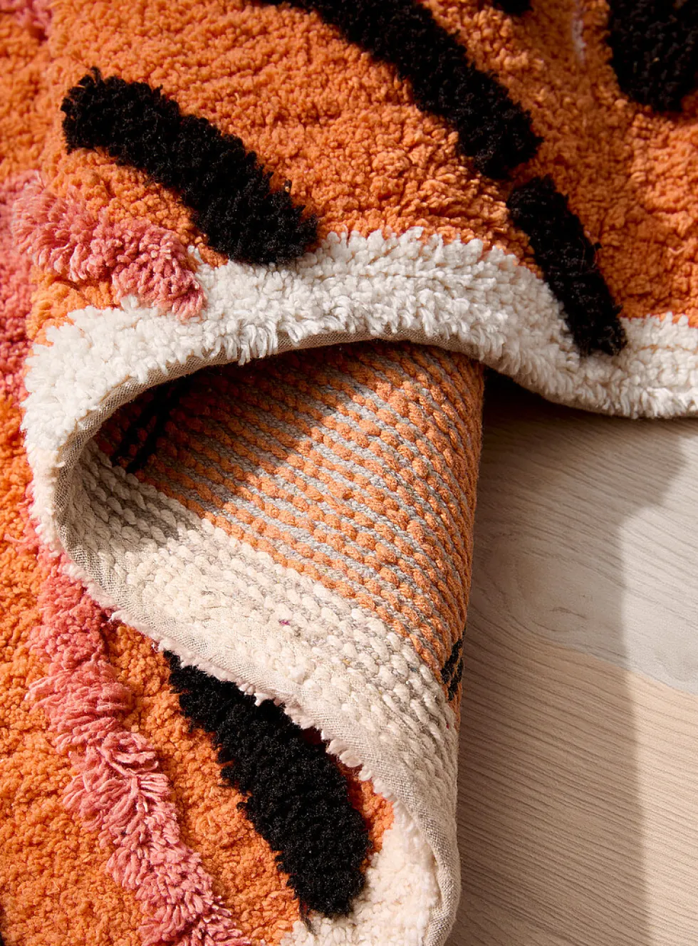 Tiger bath mat