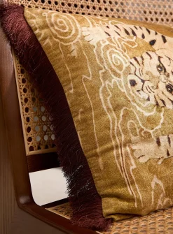 Tiger soft velvet removable-cover cushion