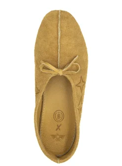 Tihchion' (star) moccasins