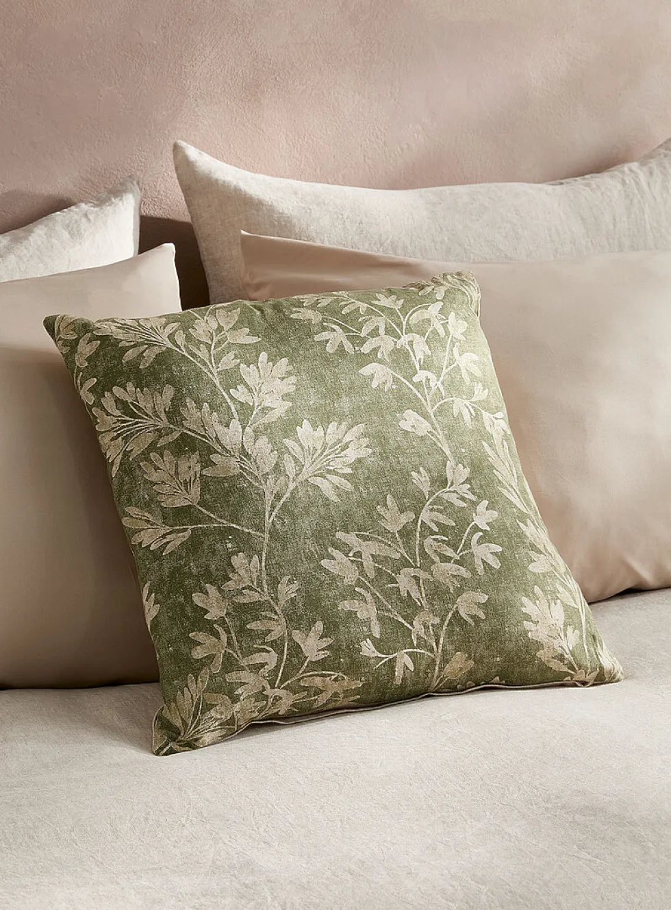 Touch of linen stencil flowers removable-cover cushion