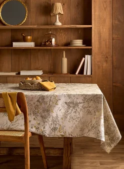 Tree branches coated tablecloth