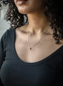Trois silver necklace