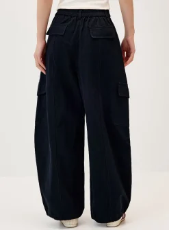 Twill barrel-leg cargo pant