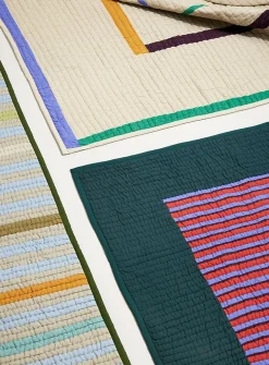 Twist striped quilted bedspread