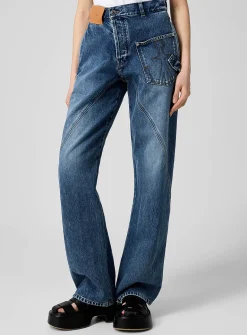 Twisted effect carpenter jean