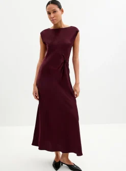 Twisted waist satiny dress