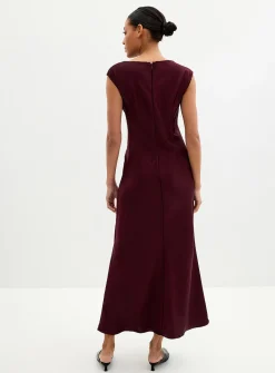 Twisted waist satiny dress