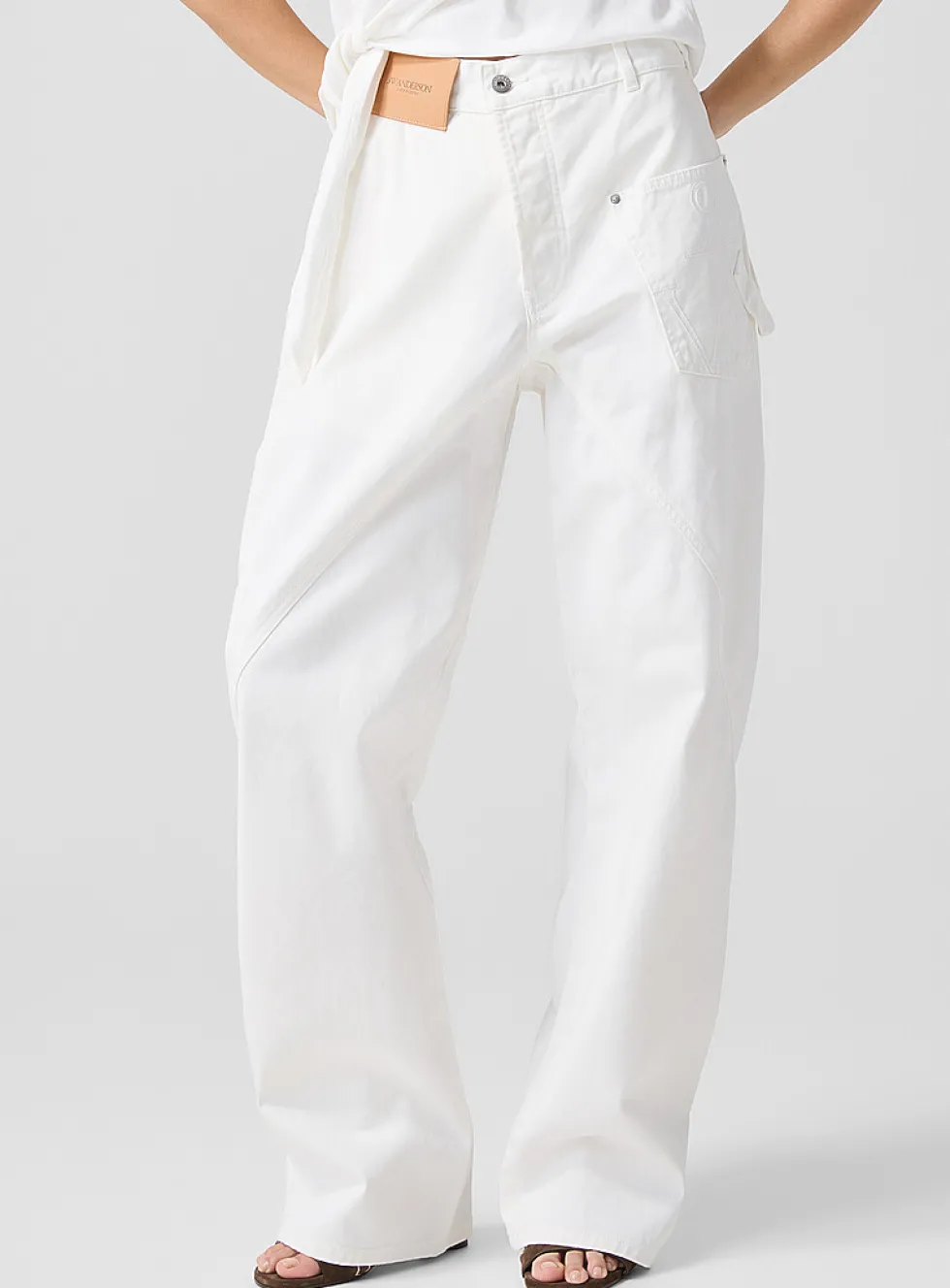 Twisted white carpenter jean