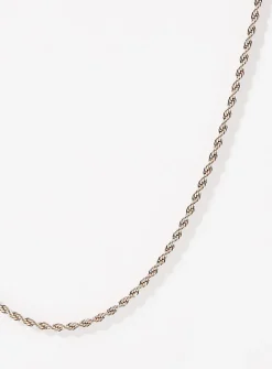 Twisted wrap chain