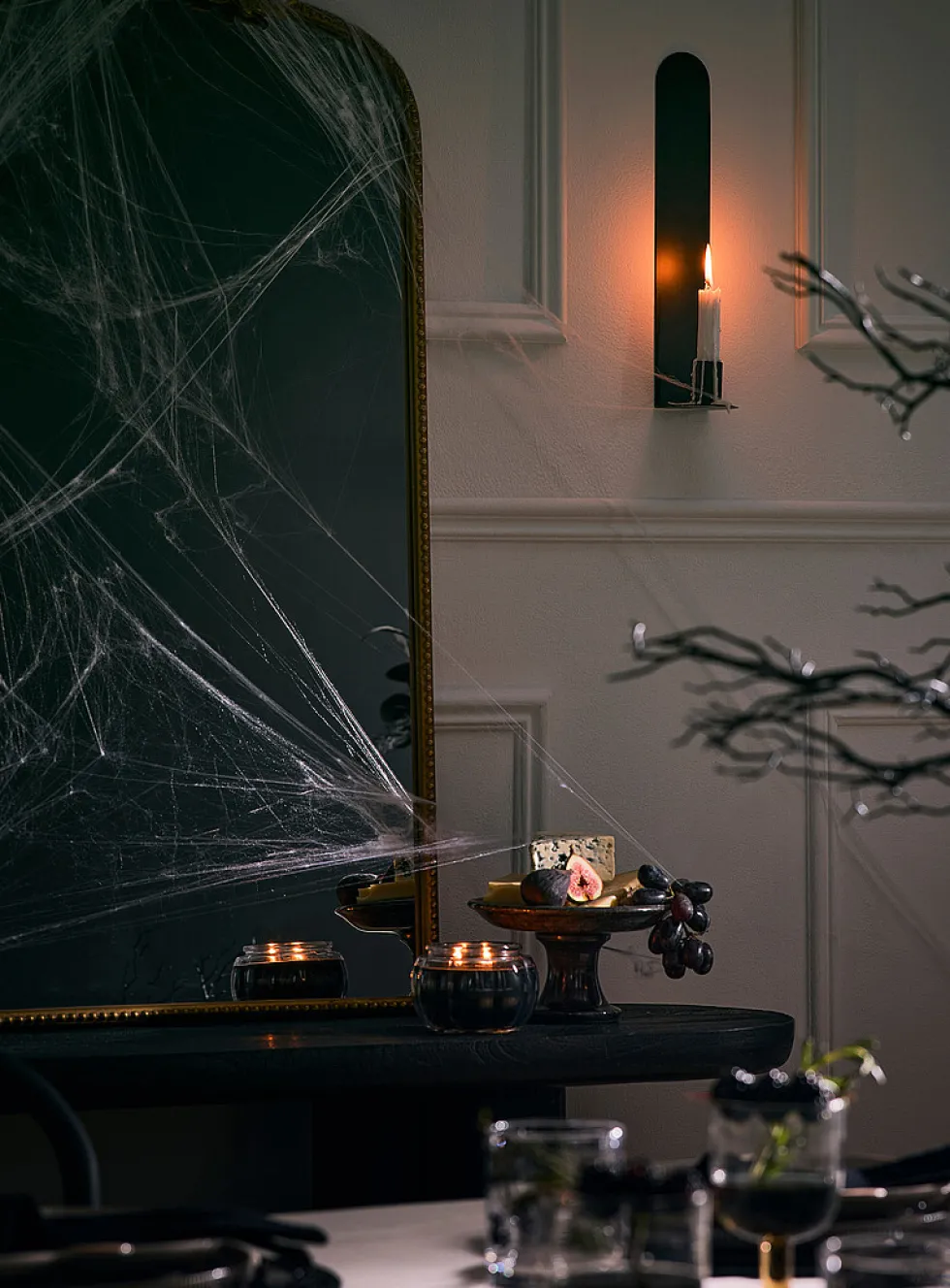 Two ways minimalist candle holder