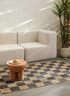 Two-tone checkerboard outdoor rug