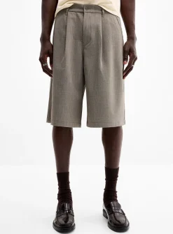 Two-tone soft twill pleated Bermudas