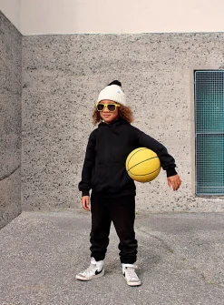 Two-tone tuque