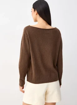 Ultra-soft boat-collar sweater