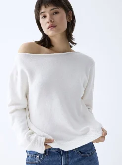 Ultra-soft boat-collar sweater