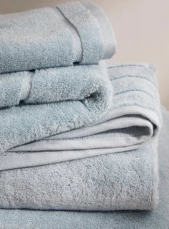 Ultra-soft Turkish cotton towels