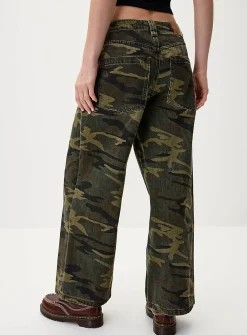Ultra-wide-leg boyfriend jean