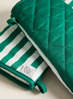 Umbrella stripes oven mitts