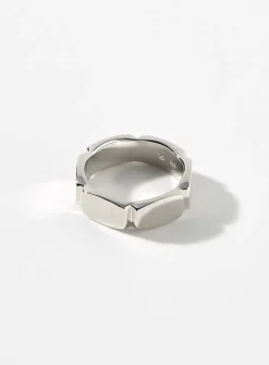Umi six-sided ring
