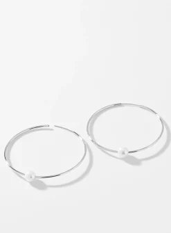 Unique large pearl hoops