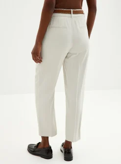 Universal belted fluid pant